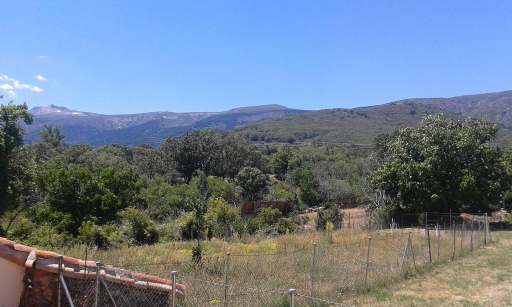 Apartamentos Rascafria Cerquilla Pokoj fotografie